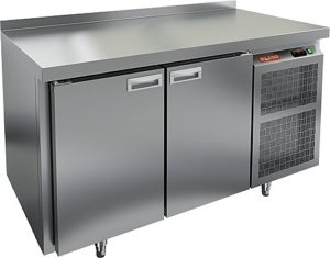 С распашными дверьми стол Hicold SN 11/BT
