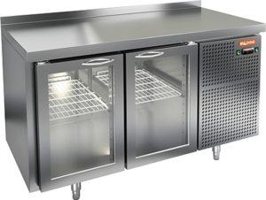 С распашными дверьми стол Hicold BNG 11 HT