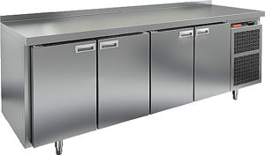 С распашными дверьми стол Hicold BN 1111/TN